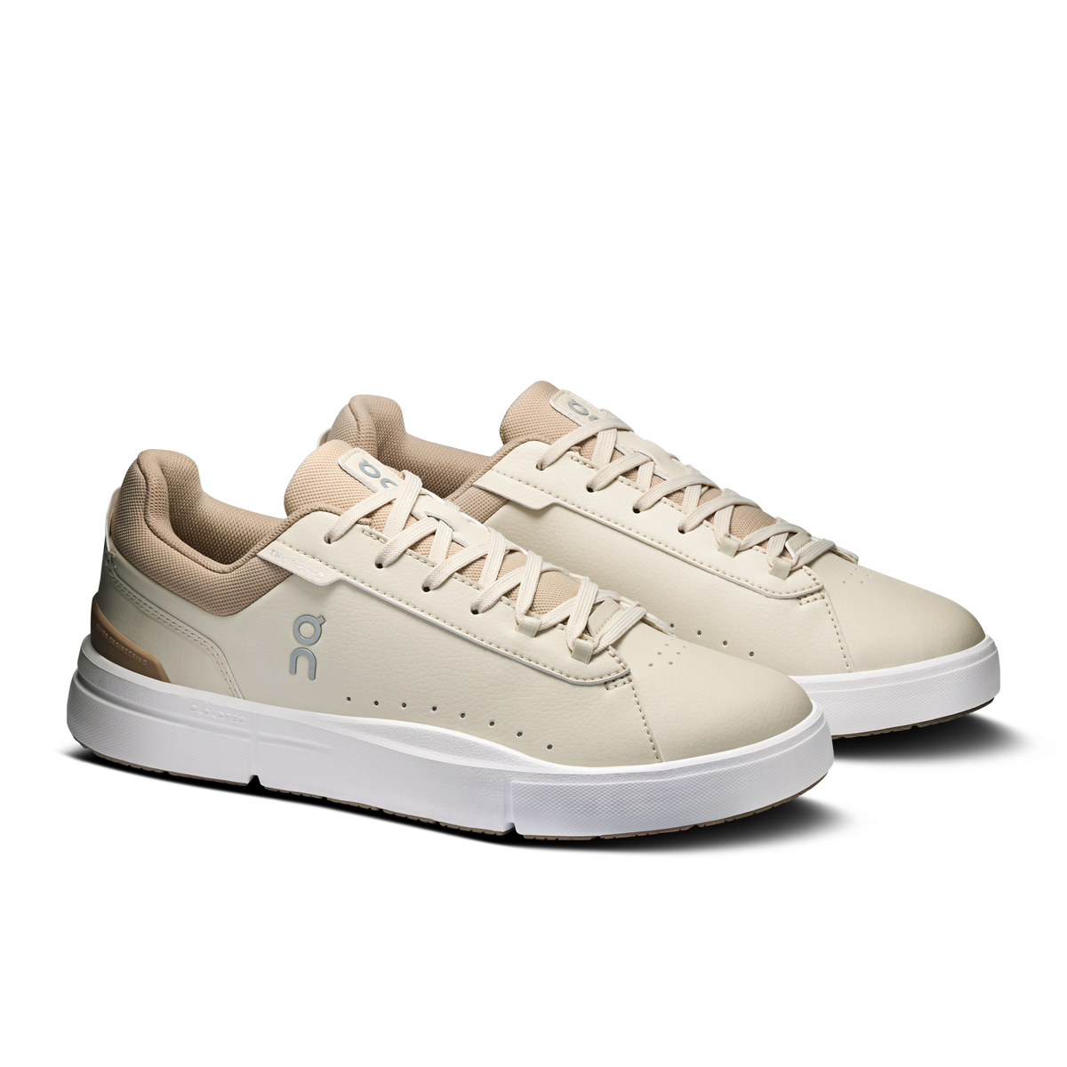 On Running Women's THE ROGER Advantage Sand | Grain