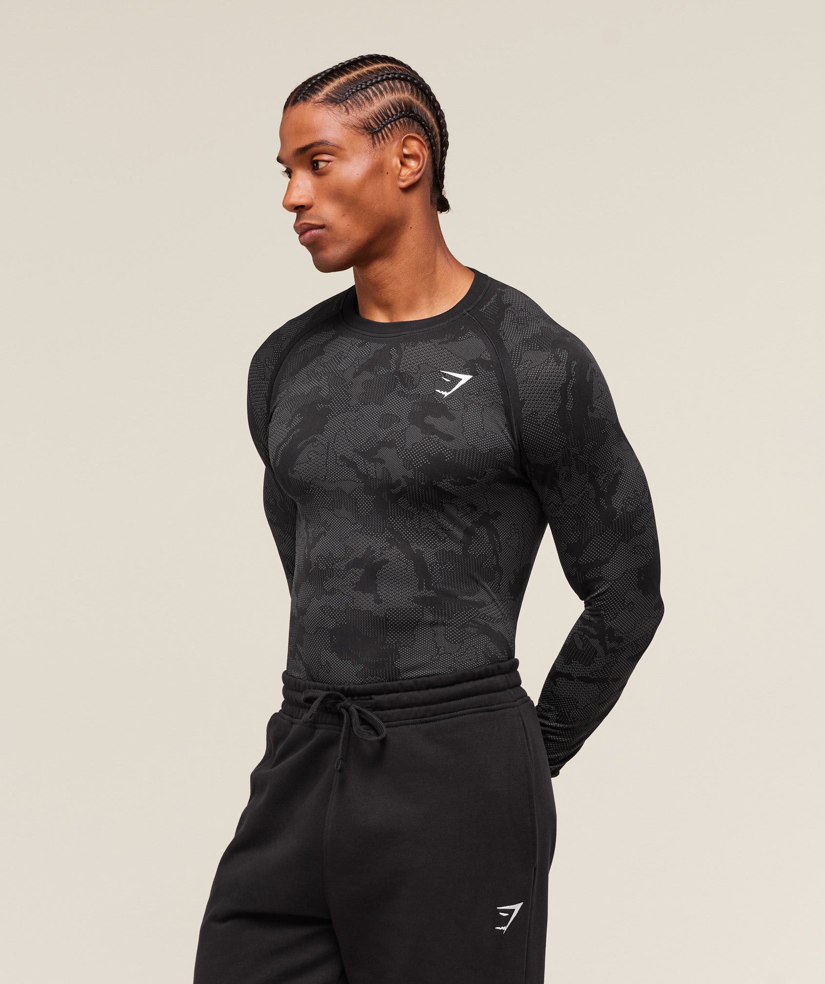 Gymshark Geo Seamless Long Sleeve T-Shirt Black — Gymshark | Authentic India