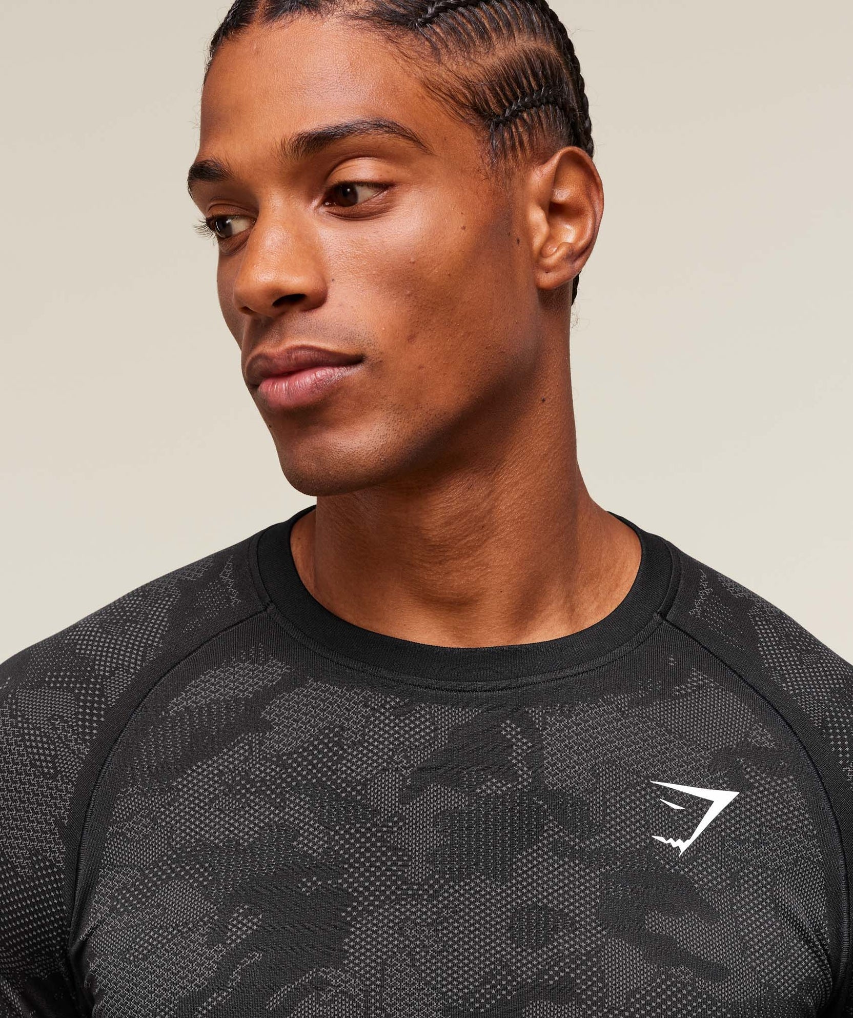 GYMSHARK Geo Seamless Long Sleeve T-Shirt Black Charcoal Grey — Gymshark | Authentic India