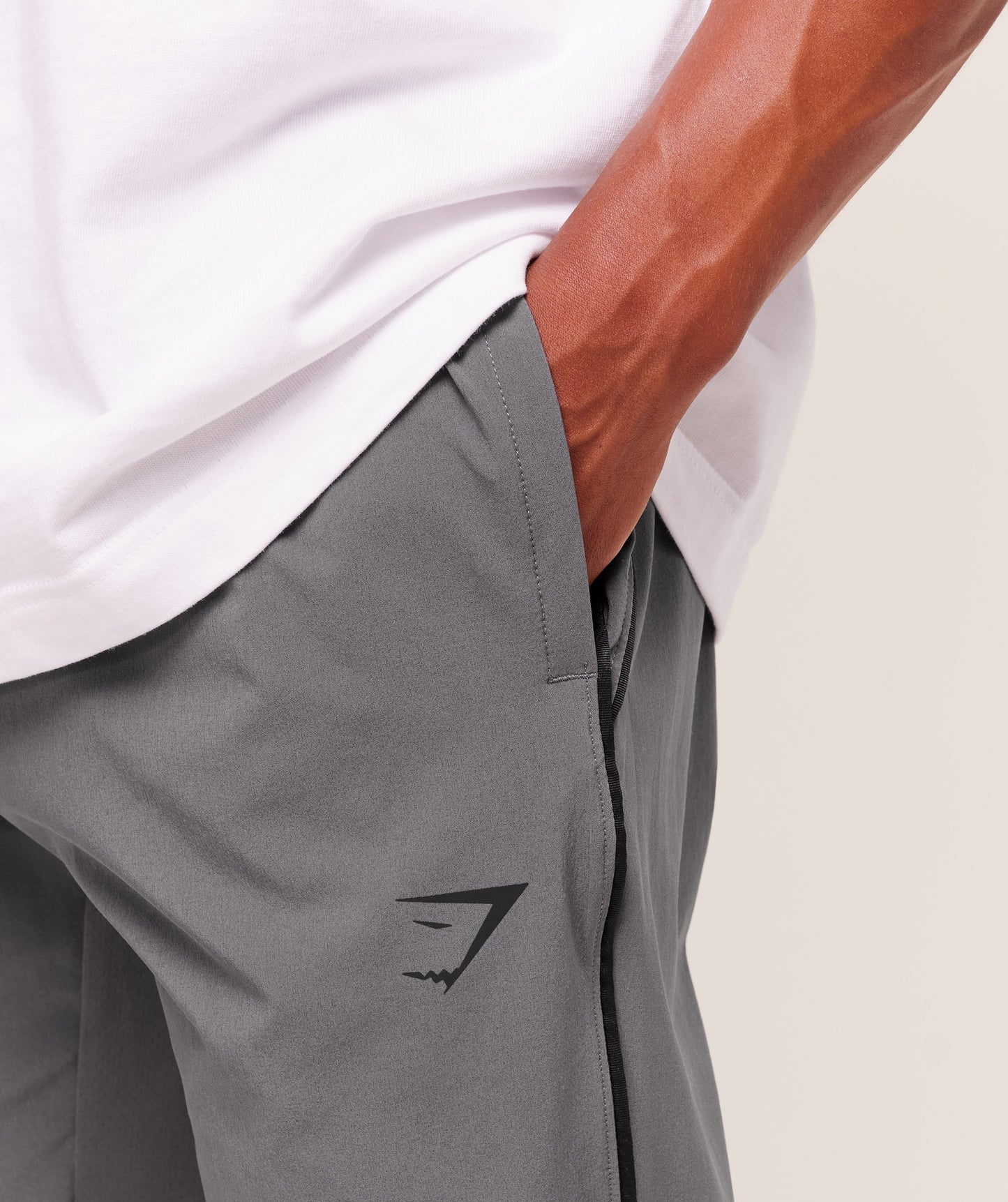 Gymshark Arrival Woven Block Joggers Dark Grey — Gymshark | Authentic India
