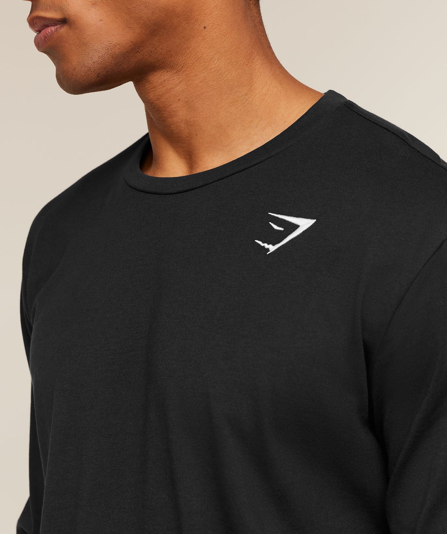 GYMSHARK Crest Long Sleeve T-Shirt Black