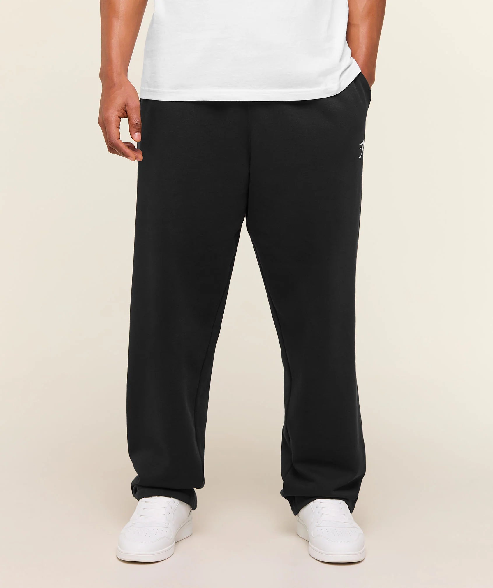 GYMSHARK Crest Straight Leg Joggers Black — Gymshark | Authentic India