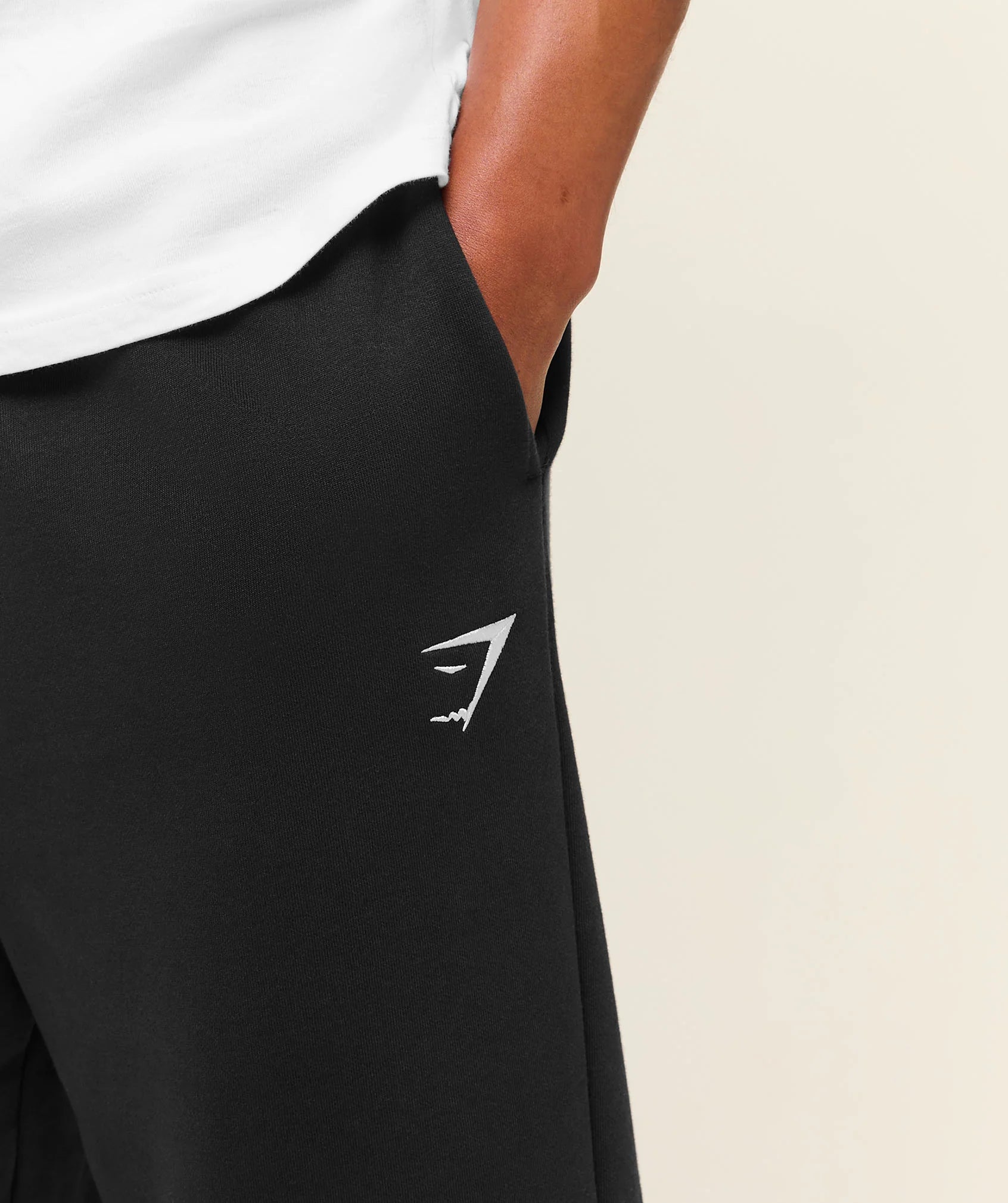 GYMSHARK Crest Straight Leg Joggers Black — Gymshark | Authentic India