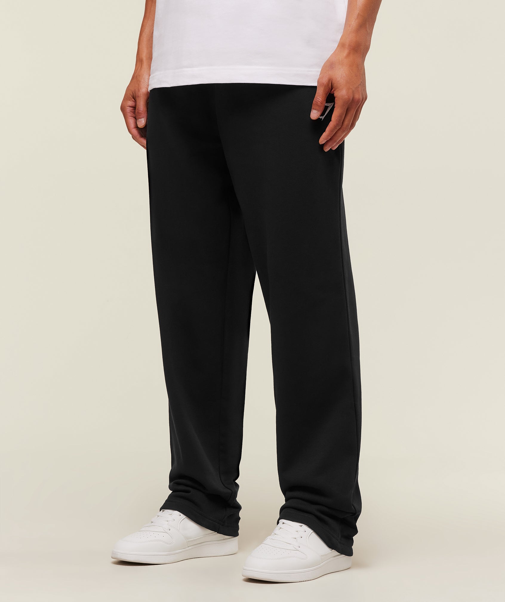 Gymshark Crest Straight Leg Jogger Tall Black — Gymshark | Authentic India