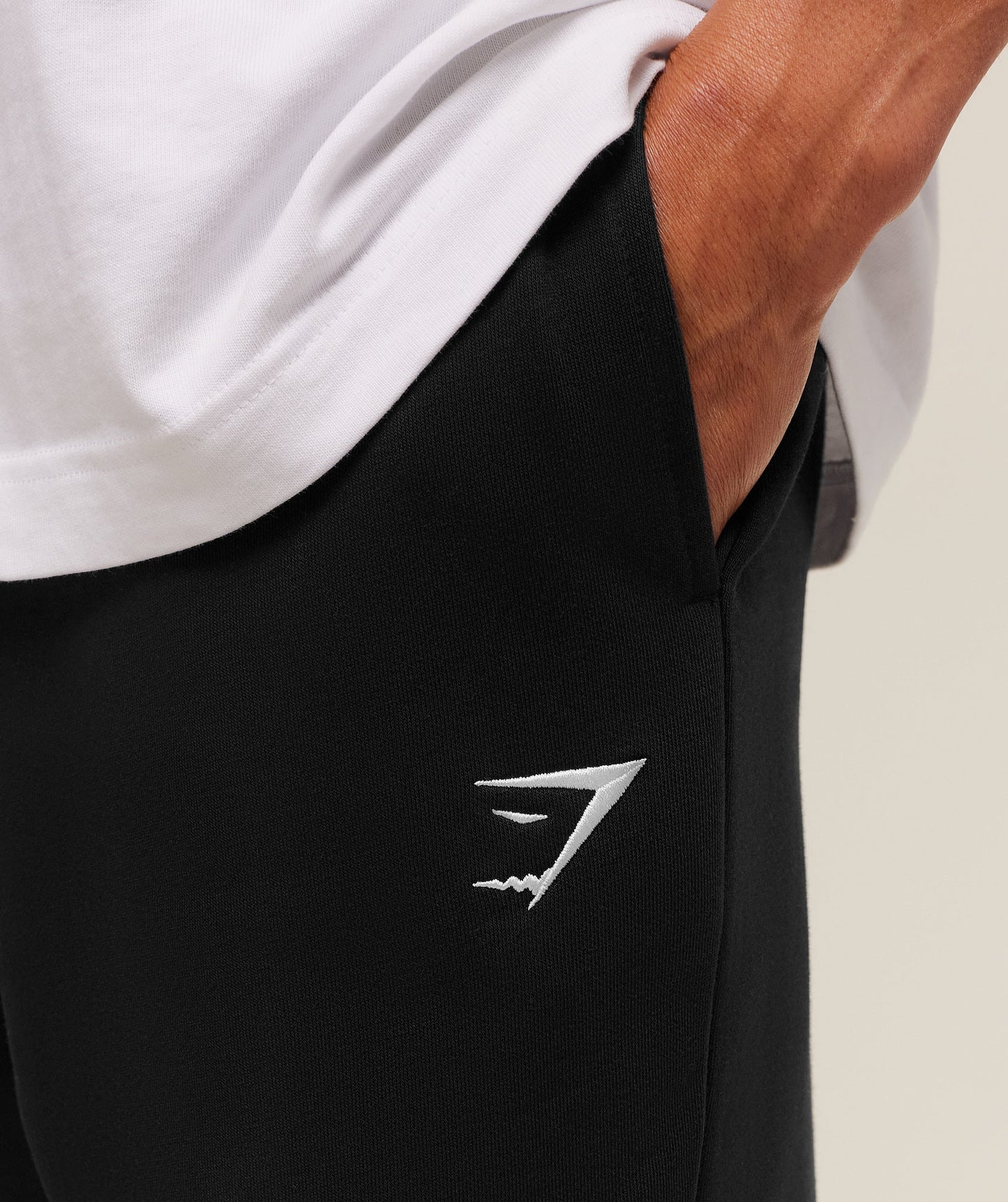 Gymshark Crest Straight Leg Jogger Tall Black — Gymshark | Authentic India