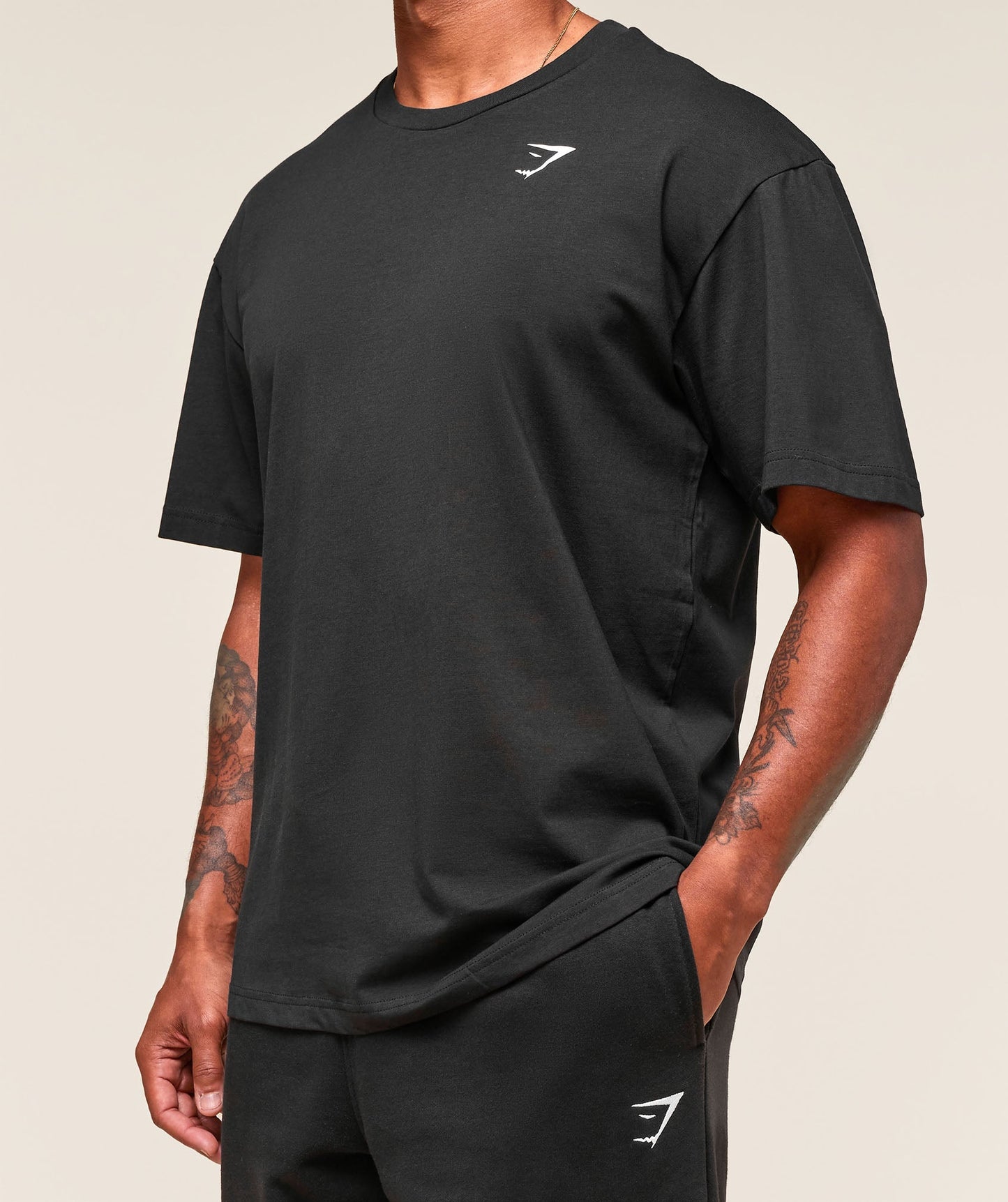 Gymshark Essential Oversized T-Shirt Black — Gymshark | Authentic India