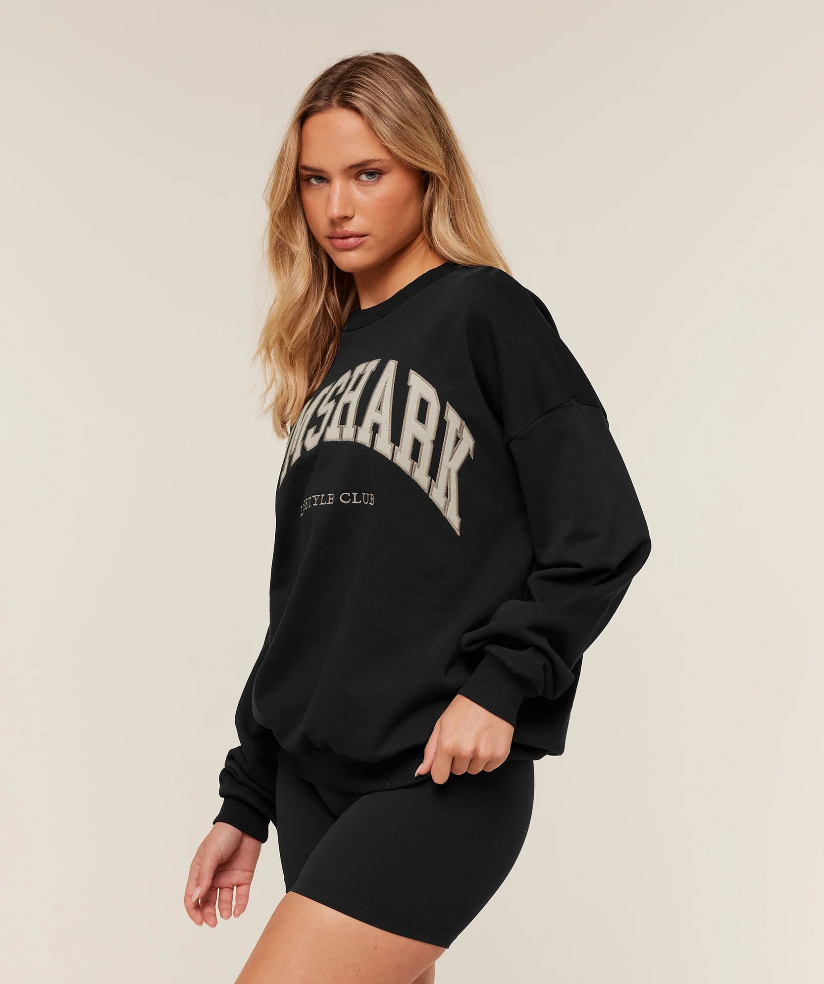 GYMSHARK Collegiate Graphic Crew Neck Pullover — Gymshark | Authentic India