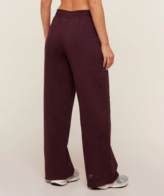 GYMSHARK Collegiate Graphic Straight Leg Joggers — Gymshark | Authentic India