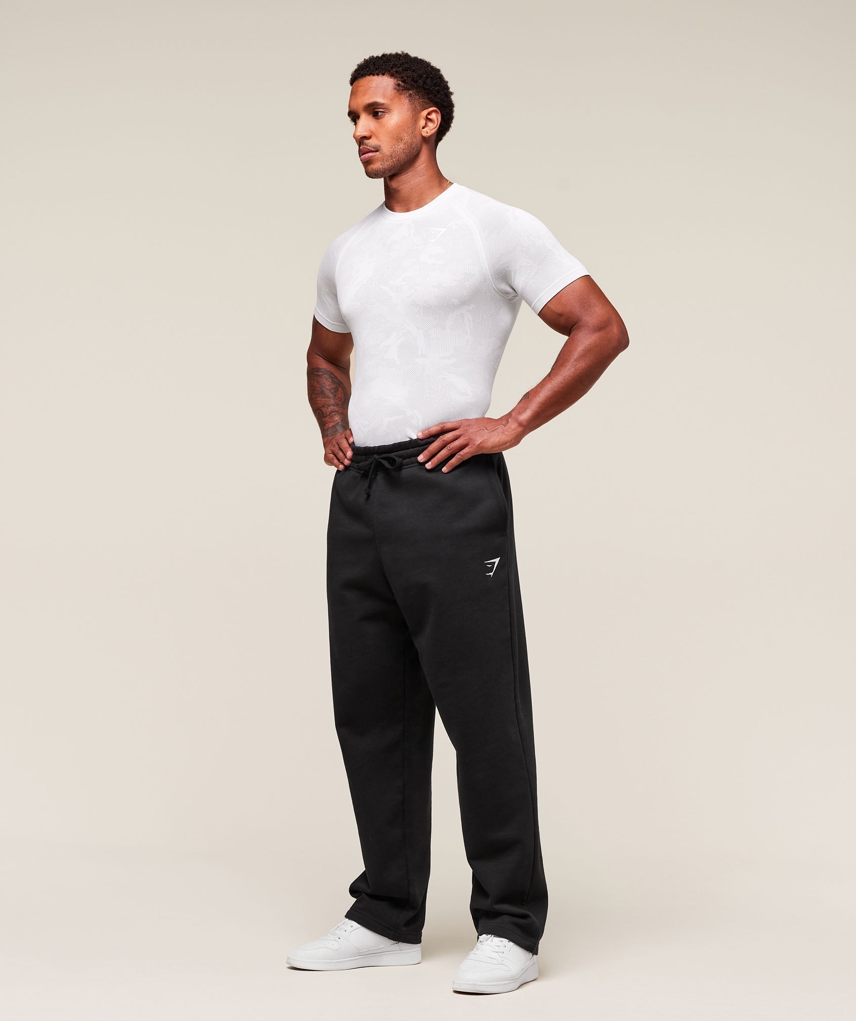 Gymshark Geo Seamless T-Shirt White — Gymshark | Authentic India