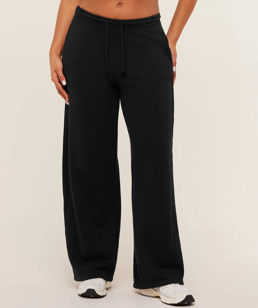 GYMSHARK Pump Straight Leg Pants Black — Gymshark | Authentic India