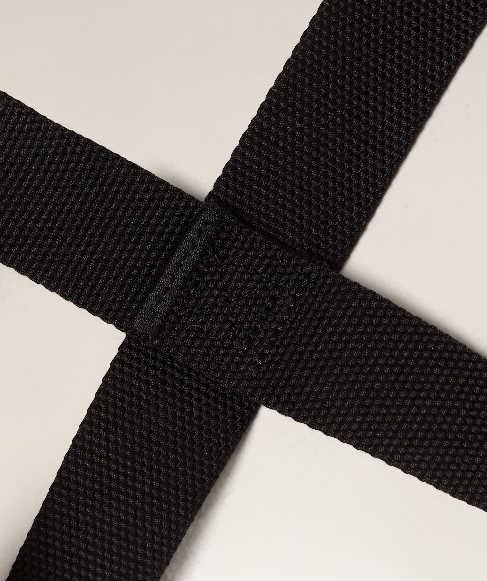 Women's Gymshark Figure 8 Lifting Straps Black — Gymshark | Authentic India