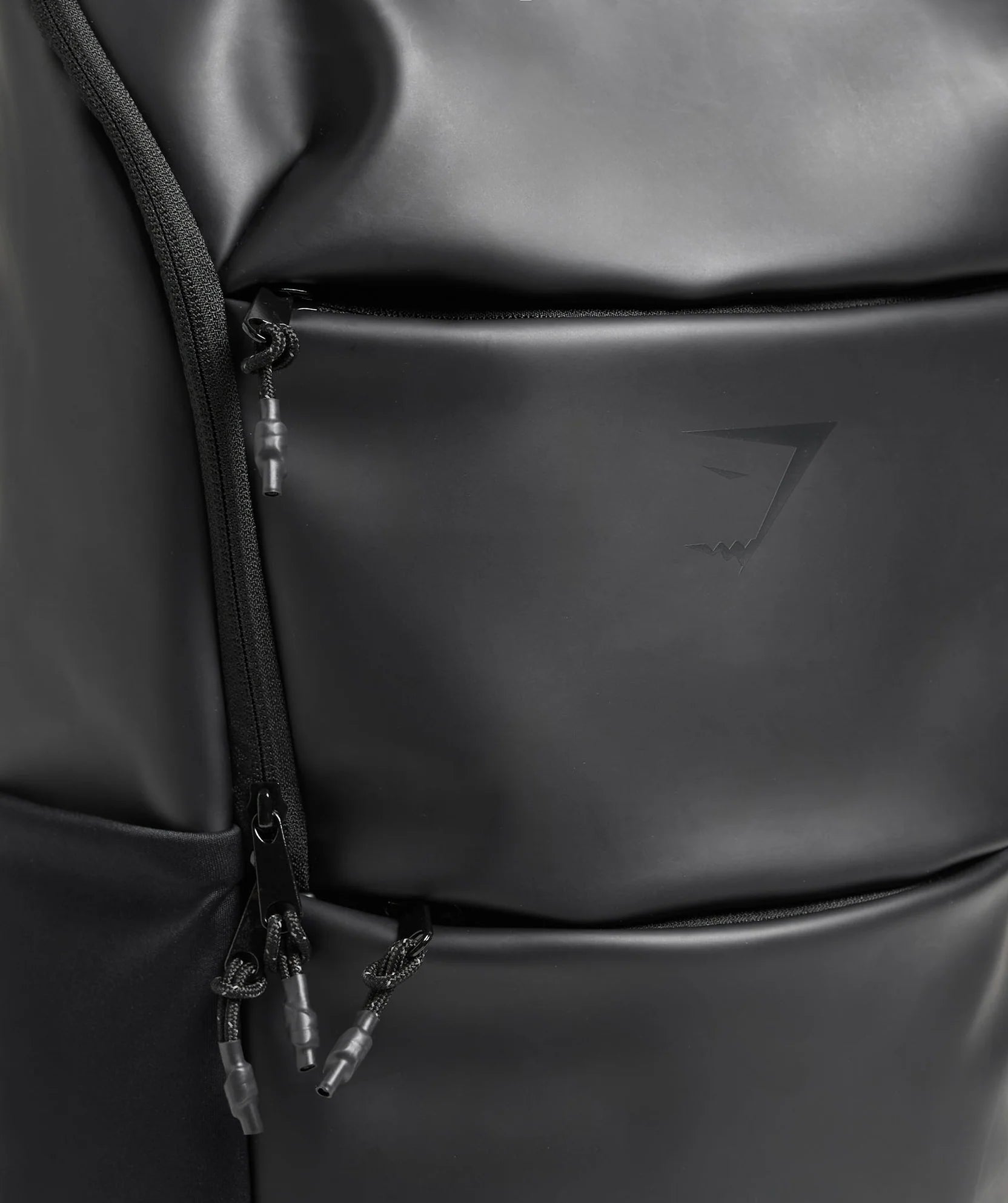 GYMSHARK Sleek Backpack Black — Gymshark | Authentic India