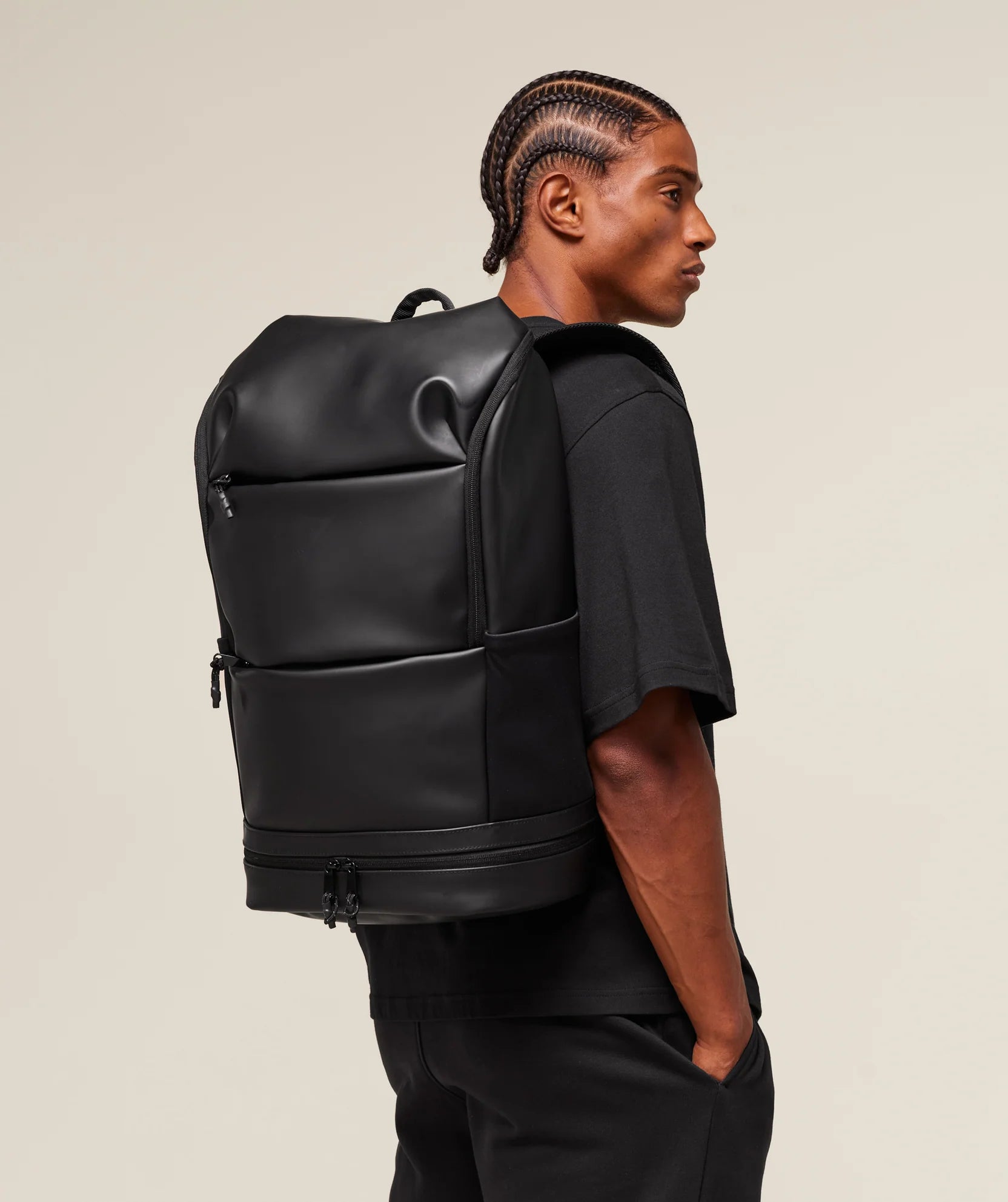 GYMSHARK Sleek Backpack Black — Gymshark | Authentic India