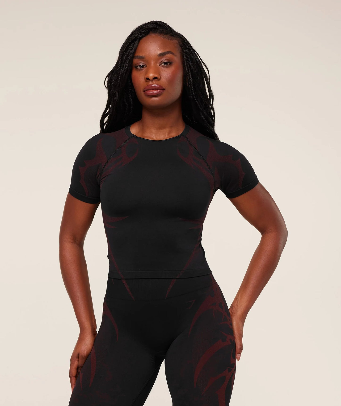 GYMSHARK Storm Seamless Short Sleeve Top Black/Rich Maroon