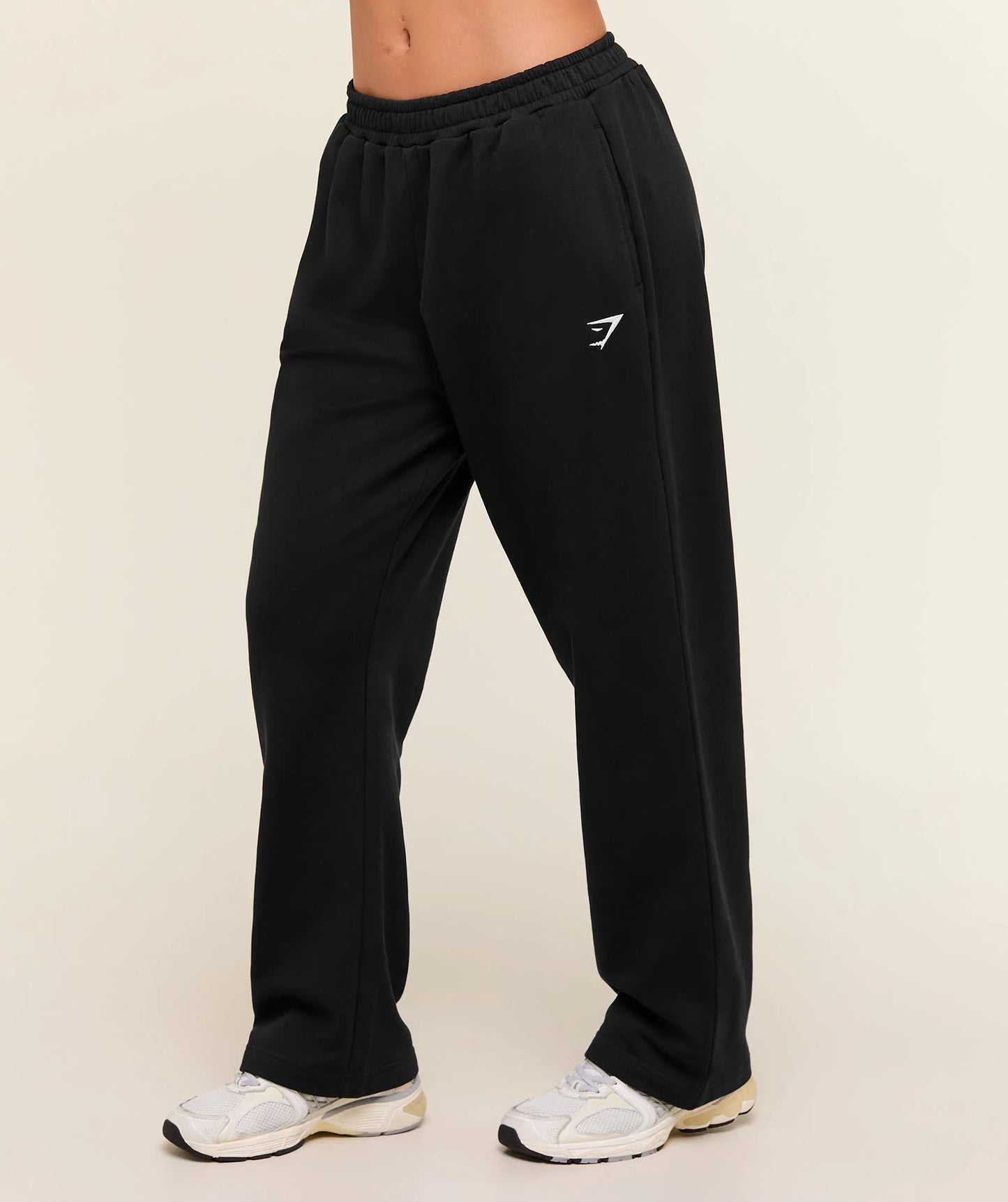 GYMSHARK Training Fleece Straight Leg Joggers Black — Gymshark | Authentic India