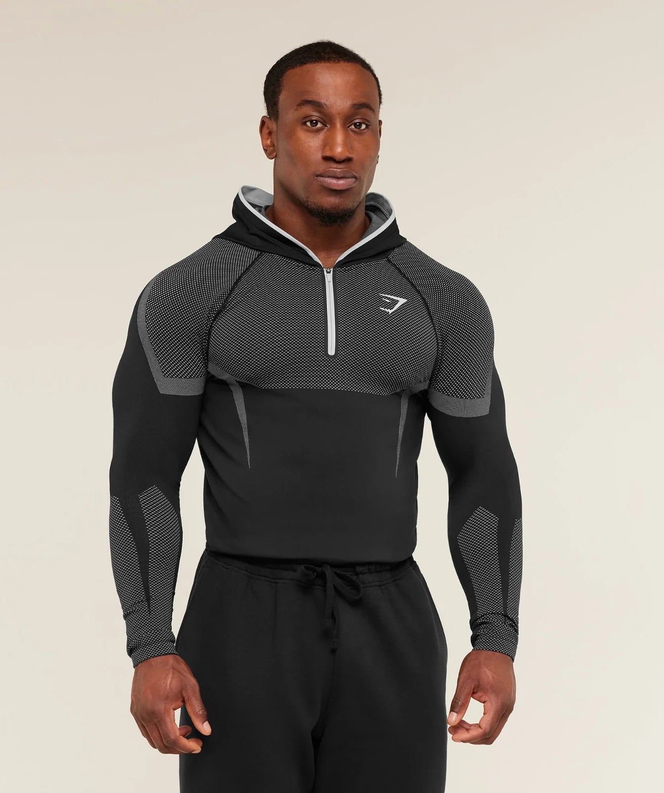 GYMSHARK Onyx V5 Hoodie Onyx black — GYMSHARK S | Authentic India