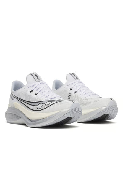 SAUCONY Endorphin Pro 5 white and black